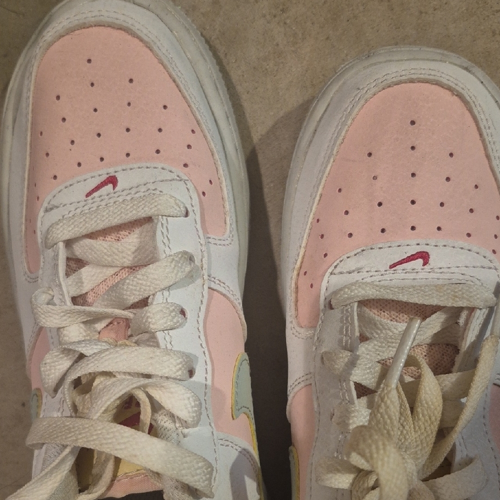 Nike Air Force 1 Pink and Cream Sneakers - Picture 2 of 4
